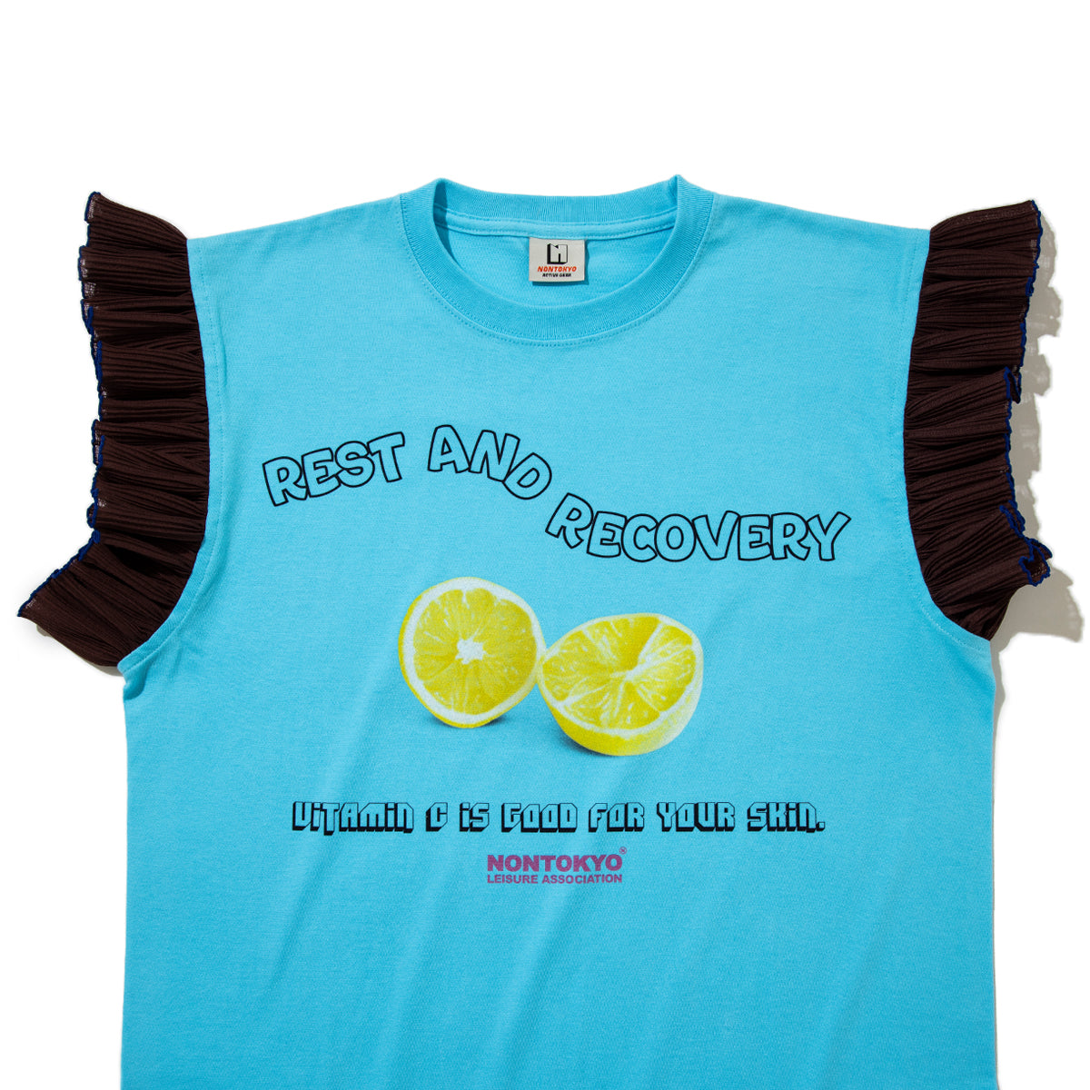 NON TOKYO FRILL SLEEVE T-SHIRT ノントーキョー フリル スリーブ ティーシャツ NON-26S-0425【レディース ノースリーブ フリル グラフィック 26SS】