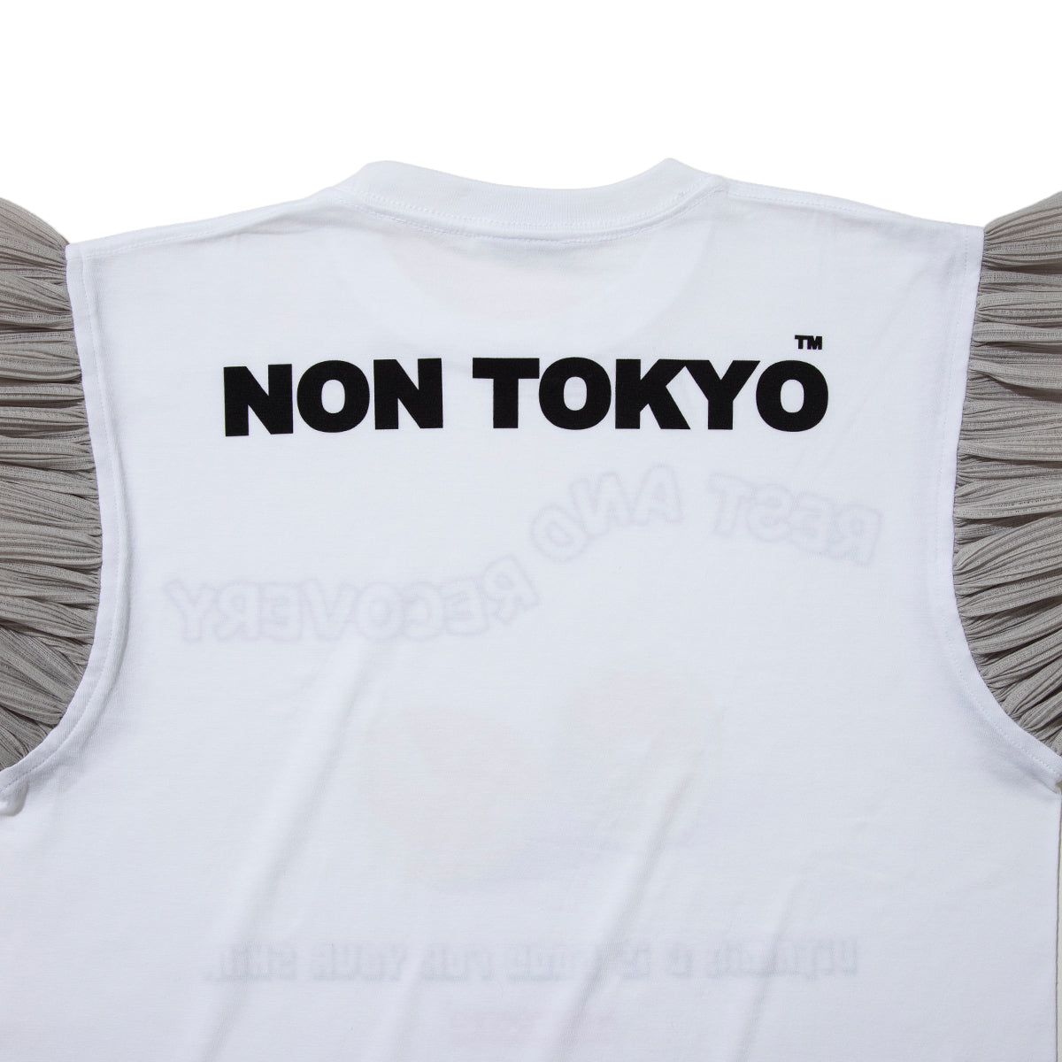NON TOKYO FRILL SLEEVE T-SHIRT ノントーキョー フリル スリーブ ティーシャツ NON-26S-0425【レディース ノースリーブ フリル グラフィック 26SS】