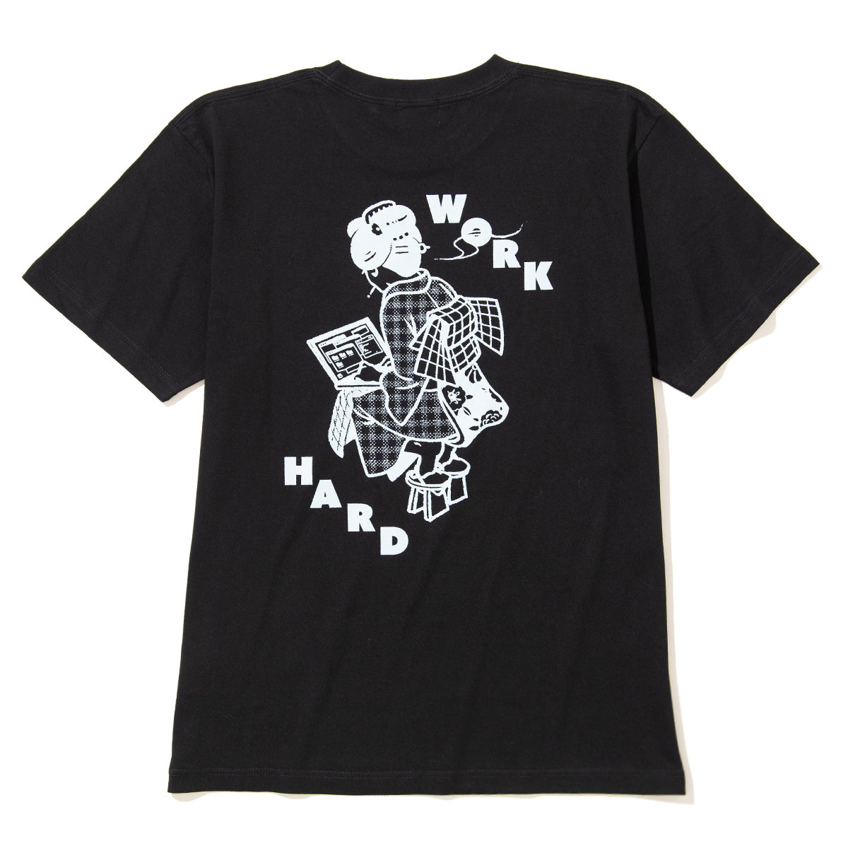 坩堝 WORKHARD/必殺仕事人 S/S T-SHIRTS (RUTSUBO×YU SUDA ) RUTSUBO ワークハード/必殺仕事人 S/S Tシャツ (RUTSUBO×YU SUDA ) R26QS-SUDA-TS2【メンズ 半袖 グラフィック コットン素材 26SS】
