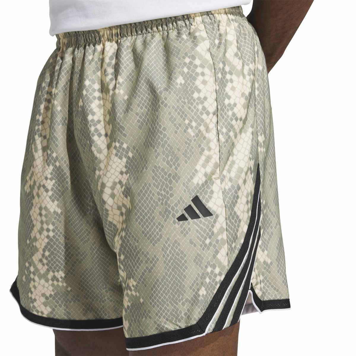ADIDAS ADIDAS CRAZY LIGHT ALL-OVER ANIMAL PRINT SHORTS アディダス クレイジーライト 全面アニマル柄 ショーツ QU122【メンズ バスケットボールショーツ スポーツショーツ 吸汗速乾 通気性 26FW】