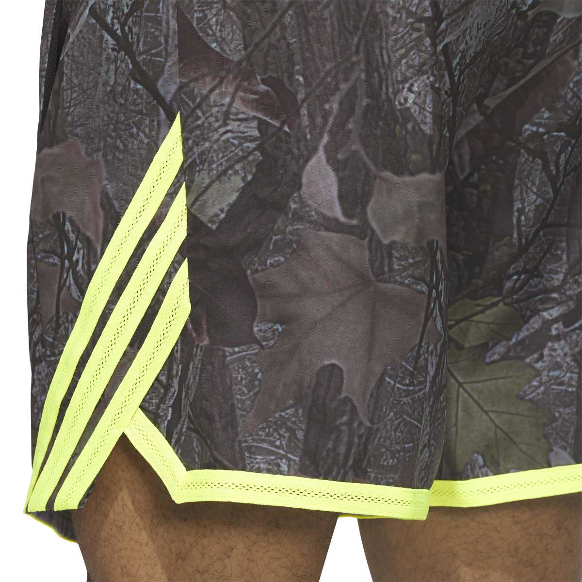 ADIDAS ADIDAS CRAZY LITE CAMO AOP SHORT アディダス アディダス クレイジー ライト カモ AOP ショーツ TX619【メンズ バスケットボールショーツ スポーツショーツ 吸汗速乾 通気性 26FW】