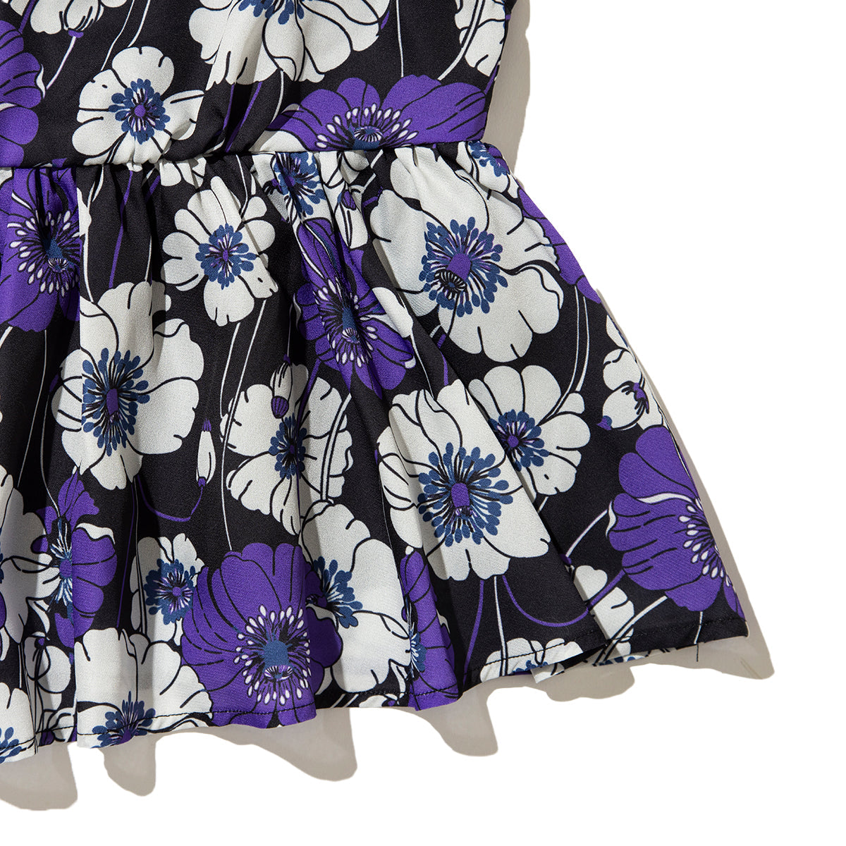 ANNA SUI NYC SUMMER RETRO FLORAL CAMISOLE アナスイ エヌワイシー サマーレトロフラワーキャミソール 16118407【レディース キャミソール レディース 夏トップス フレアトップス ギャザートップス 26SS】