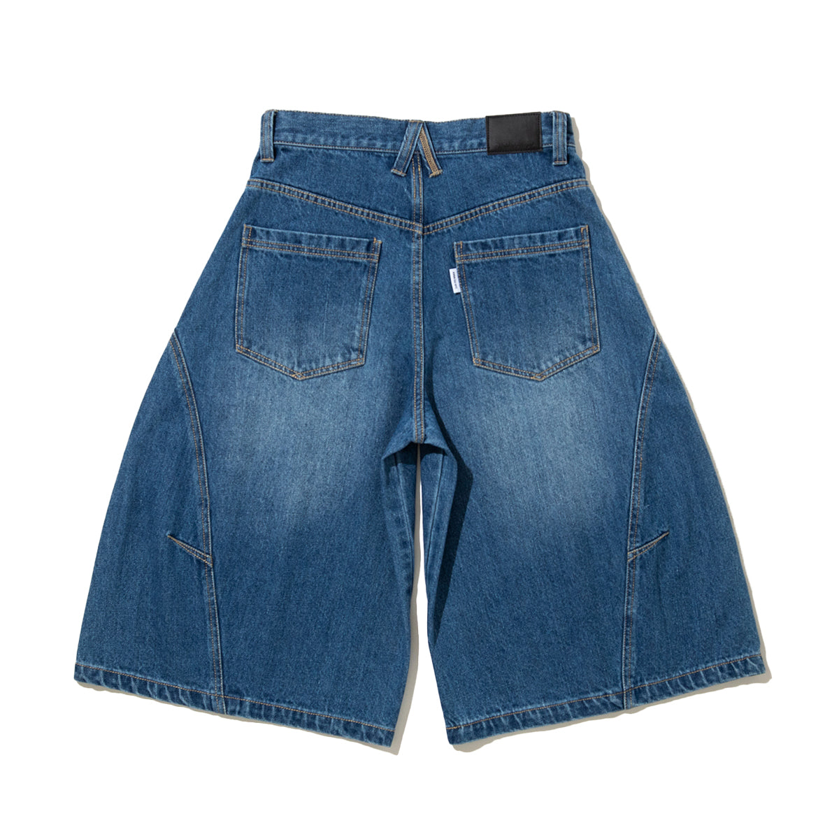 ANNA SUI NYC Denim Line Half Pants アナスイ エヌワイシー デニムラインハーフパンツ 16132409【レディース デニム ルーズシルエット 26SS】