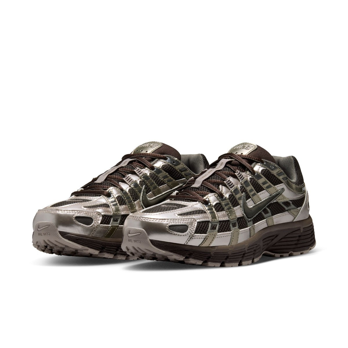 NIKE P-6000 ナイキ P-6000 IO3496-200【レディース ランニングスタイル スポーティー デザインライン 通気性 スニーカー 26FW】