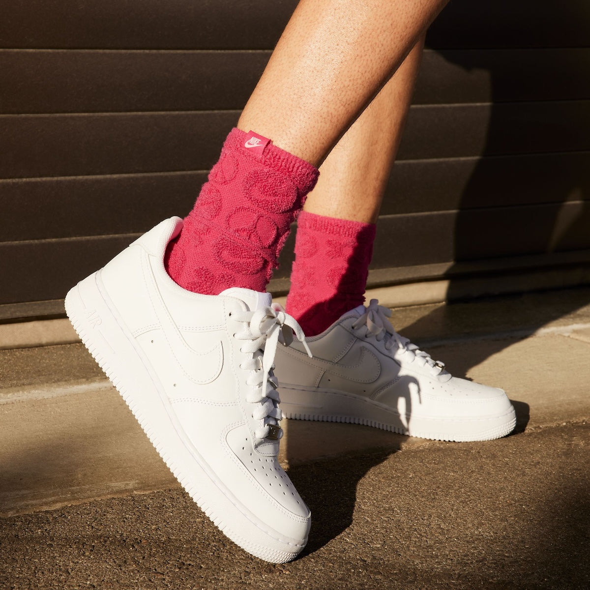 NIKE Air Force 1 '07 ナイキ ウィメンズ エア フォース 1 '07 DD8959-100【レディース スニーカー 耐久性 快適性 クッション性 通気性 26FW】