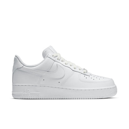 NIKE Air Force 1 '07 ナイキ ウィメンズ エア フォース 1 '07 DD8959-100【レディース スニーカー 耐久性 快適性 クッション性 通気性 26FW】
