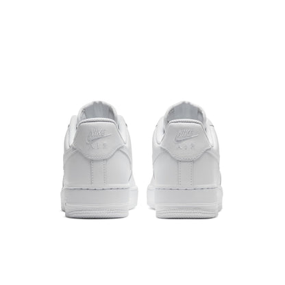 NIKE Air Force 1 '07 ナイキ ウィメンズ エア フォース 1 '07 DD8959-100【レディース スニーカー 耐久性 快適性 クッション性 通気性 26FW】