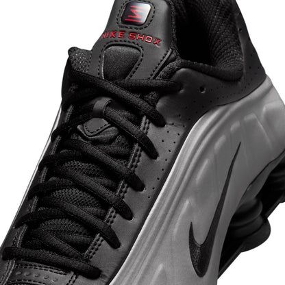 NIKE Shox R4 ナイキ ショックス R4 HQ1988-013【メンズ スニーカー クッショニング 通気性 耐久性 トラクション 26FW】