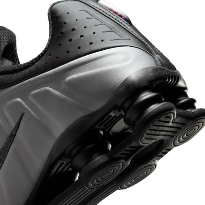 NIKE Shox R4 ナイキ ショックス R4 HQ1988-013【メンズ スニーカー クッショニング 通気性 耐久性 トラクション 26FW】