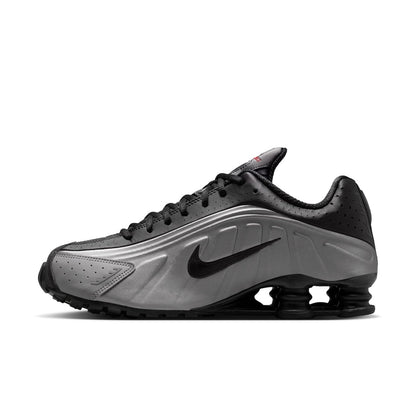NIKE Shox R4 ナイキ ショックス R4 HQ1988-013【メンズ スニーカー クッショニング 通気性 耐久性 トラクション 26FW】