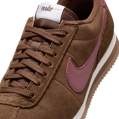 NIKE Cortez ナイキ コルテッツ IB1857-204【レディース スニーカー レザーシューズ 耐久性 快適 26FW】