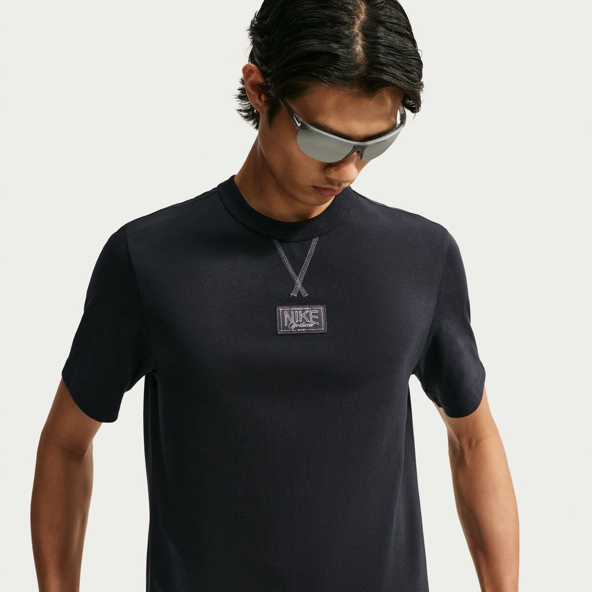NIKE Sportswear Premium Essentials ナイキ スポーツウェア プレミアム エッセンシャルズ IH1350【メンズ 半袖Tシャツ スポーツウェア フィット 快適 26FW】