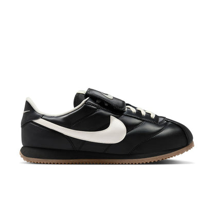 NIKE Cortez SE ナイキ コルテッツ SE IM4843-010【レディース スニーカー 合成皮革 軽量 クッション性 耐久性 履き心地 26FW】
