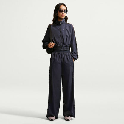 NIKE Loose Mid-Rise Lace Track Pants ナイキ ルーズ ミッドライズ レース トラックパンツ IU1984【レディース スポーツウェア トラックパンツ ナイロンパンツ ドローコード付き 26FW】