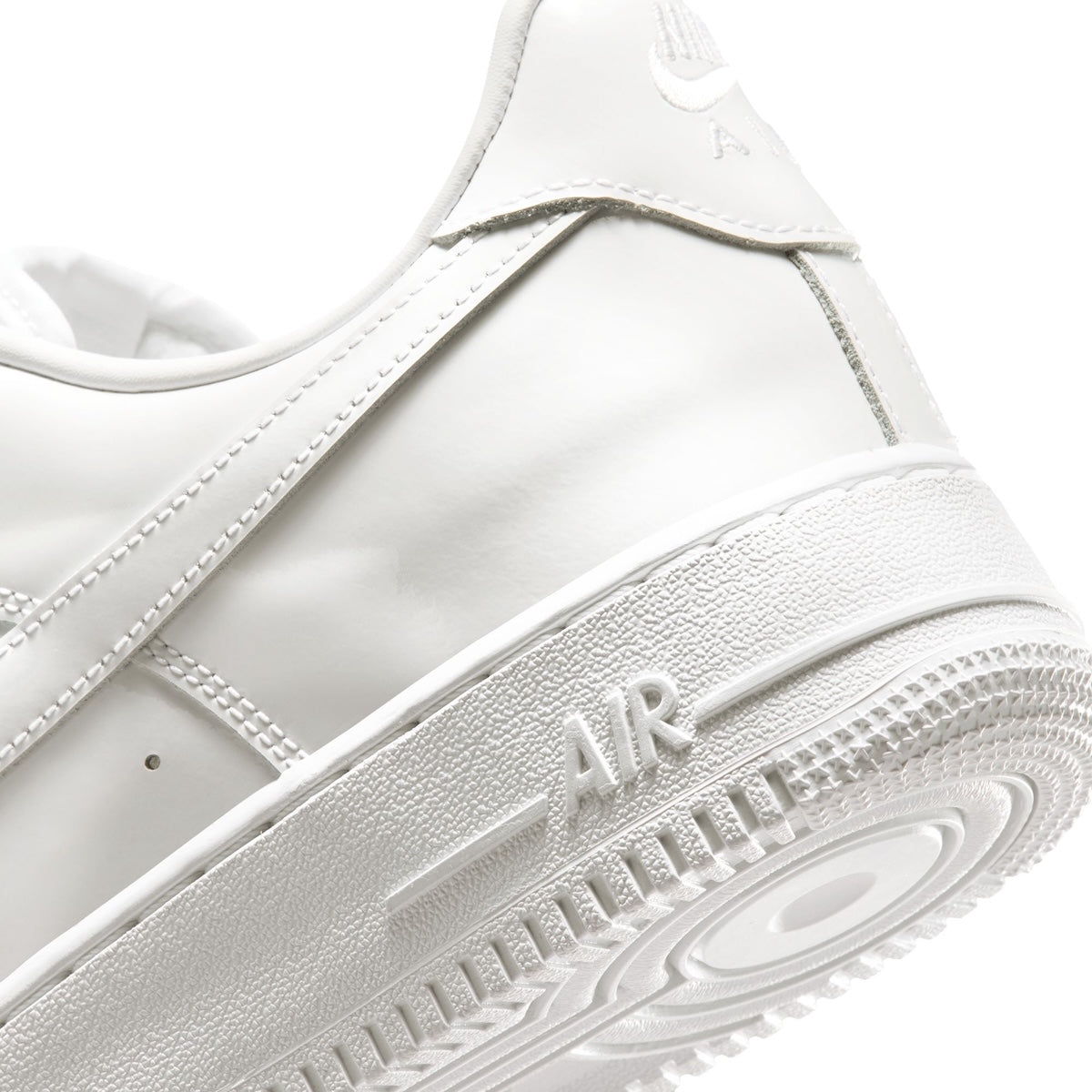 NIKE Air Force 1 '07 Patent Leather ナイキ エア フォース 1 '07 エナメルレザー IV2857-100【メンズ スニーカー ローカット クラッシク 通気性 軽量 26FW】
