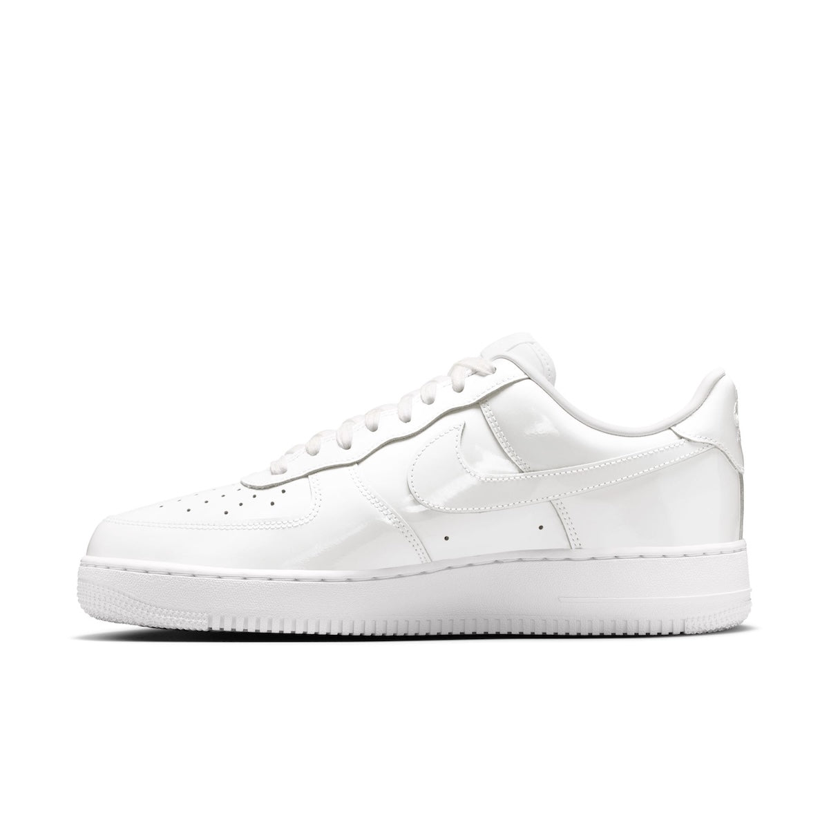 NIKE Air Force 1 '07 Patent Leather ナイキ エア フォース 1 '07 エナメルレザー IV2857-100【メンズ スニーカー ローカット クラッシク 通気性 軽量 26FW】