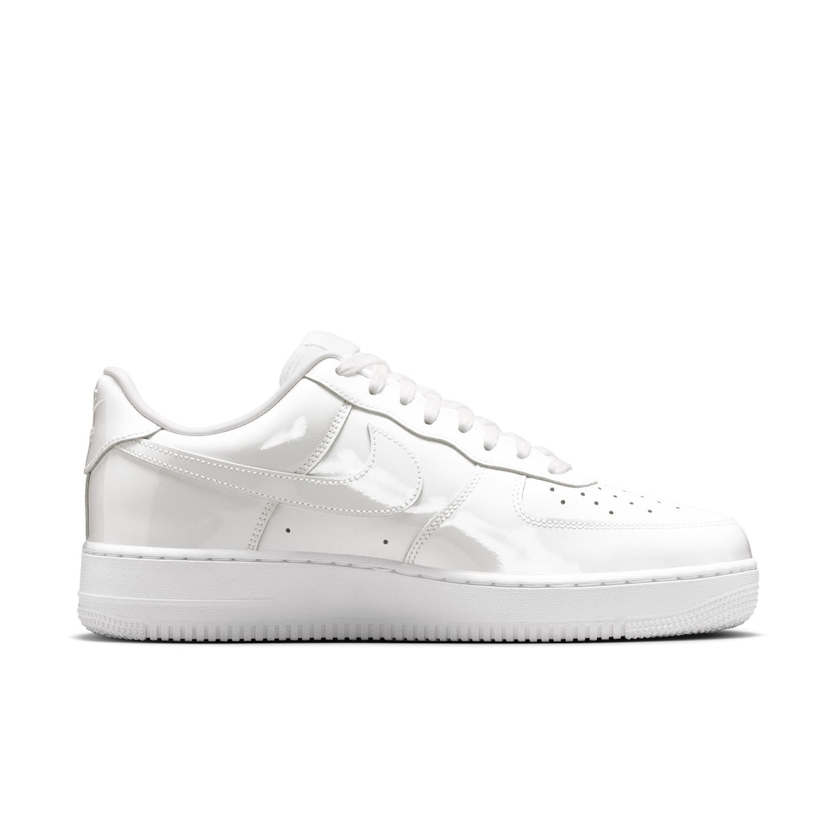 NIKE Air Force 1 '07 Patent Leather ナイキ エア フォース 1 '07 エナメルレザー IV2857-100【メンズ スニーカー ローカット クラッシク 通気性 軽量 26FW】