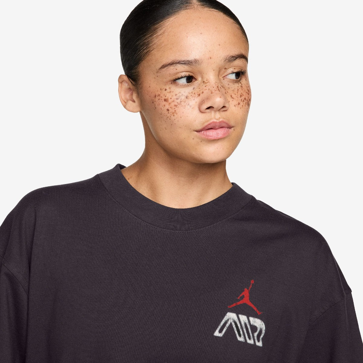 JORDAN BRAND Flight Graphic T-Shirt ジョーダンブランド ウィメンズ グラフィック Tシャツ IM7133【レディース 半袖トップス カジュアルウェア コットン素材 ルーズフィット 26FW】