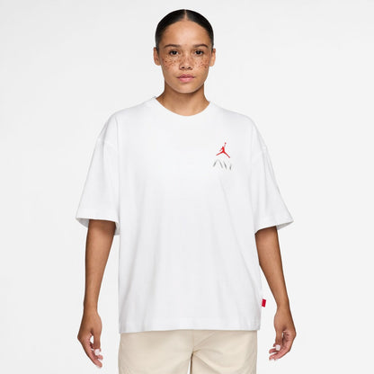 JORDAN BRAND Flight Graphic T-Shirt ジョーダンブランド ウィメンズ グラフィック Tシャツ IM7133【レディース 半袖トップス カジュアルウェア コットン素材 ルーズフィット 26FW】
