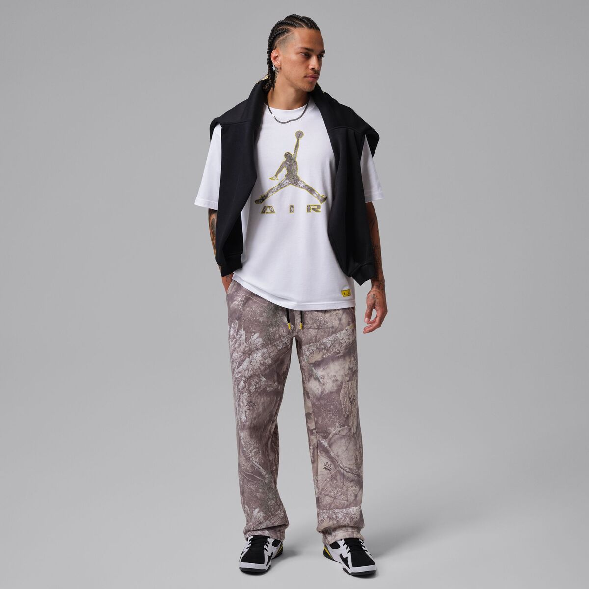 JORDAN BRAND Brooklyn Realtree T-Shirt ジョーダンブランド ブルックリン リアルツリー Tシャツ IO0113【メンズ 半袖Tシャツ 迷彩柄 コットン 快適 26FW】