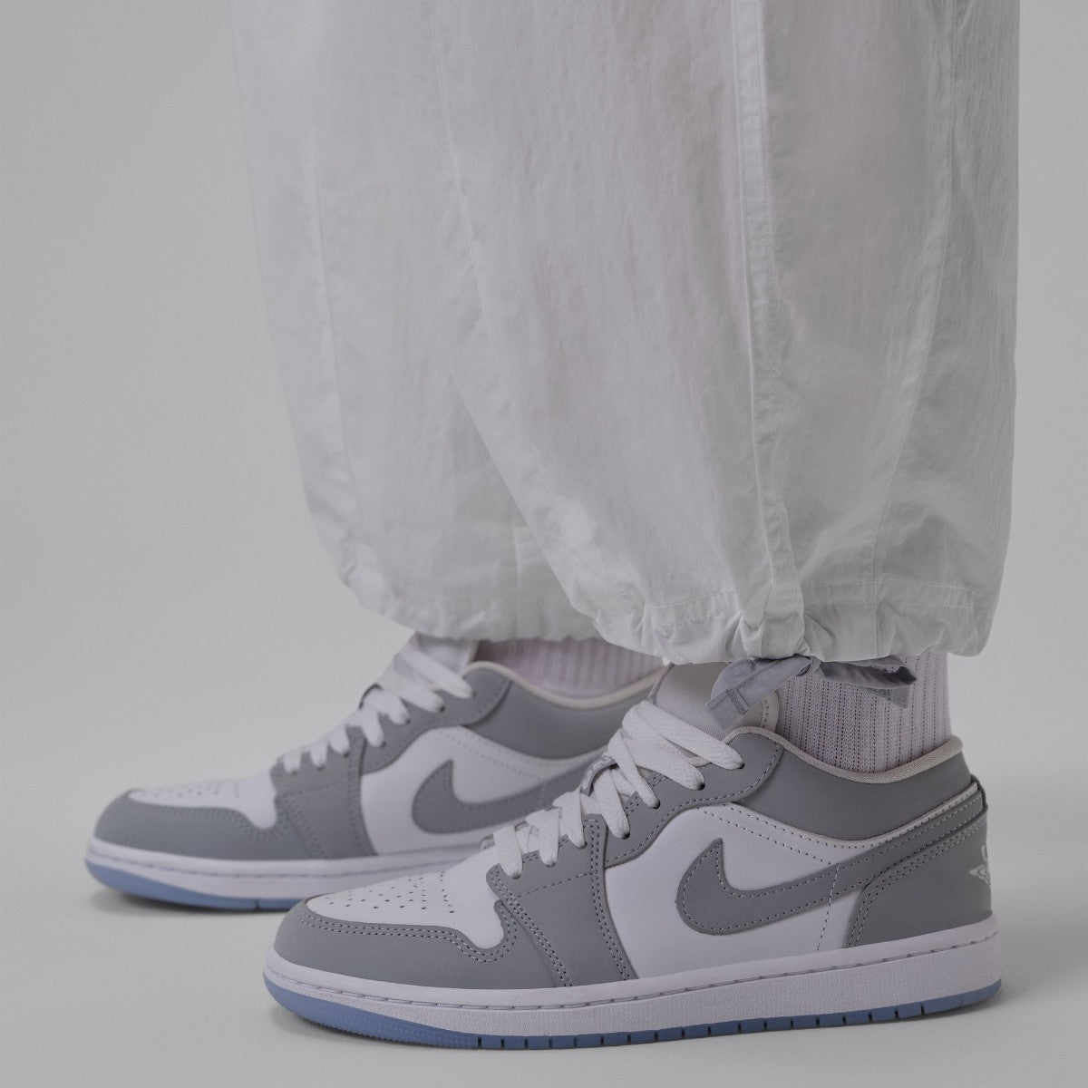 JORDAN BRAND Cropped Parachute Pants ジョーダンブランド クロップド パラシュートパンツ IW1306【レディース ナイロンパンツ デザイン性 26FW】