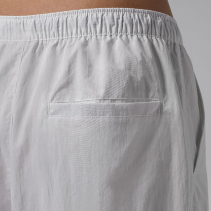 JORDAN BRAND Cropped Parachute Pants ジョーダンブランド クロップド パラシュートパンツ IW1306【レディース ナイロンパンツ デザイン性 26FW】