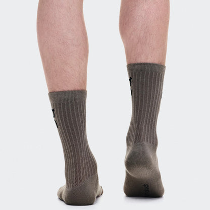 On Logo Sock High 3P オン ロゴソックス ハイ 3P 2UF10314953【レディース スポーツソックス ランニングソックス 高機能ソックス クッションソックス 26FW】