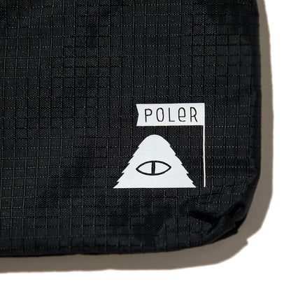 POLER STUFFABLE POUCH ポーラー スタッファブル ポーチ 261MCV0098【メンズ ナイロン素材 耐久性 サコッシュ アウトドア 26SS】