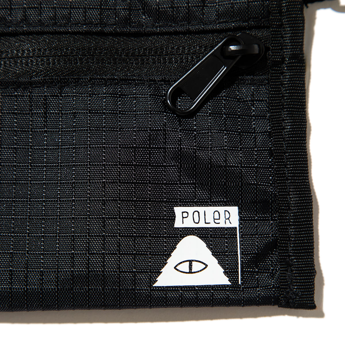 POLER SUFFABLE DRINK POUCH ポーラー スタッファブル ドリンクポーチ 261MCV0099【メンズ ドリンクホルダー フェス アウトドアシーン 小物入れ 26SS】