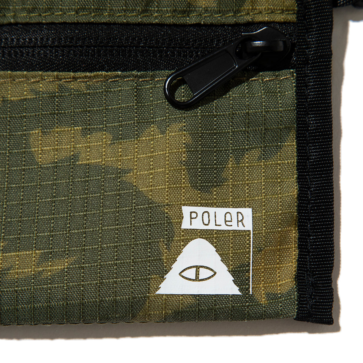 POLER SUFFABLE DRINK POUCH ポーラー スタッファブル ドリンクポーチ 261MCV0099【メンズ ドリンクホルダー フェス アウトドアシーン 小物入れ 26SS】