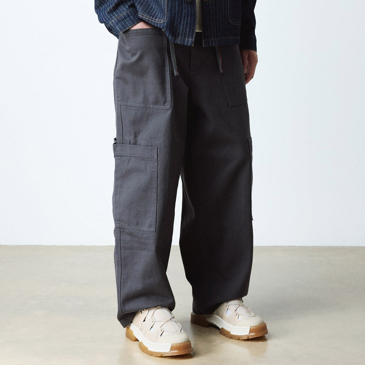 Dr. MARTENS WAYFINDER OPEN LOW 3 TIE SHOES 43061200 – Kinetics