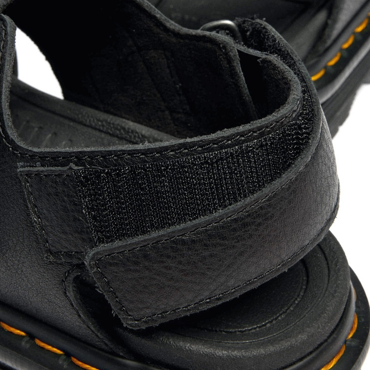 Dr. MARTENS ZEBZAG SANDAL 43398001 – Kinetics（キネティクス