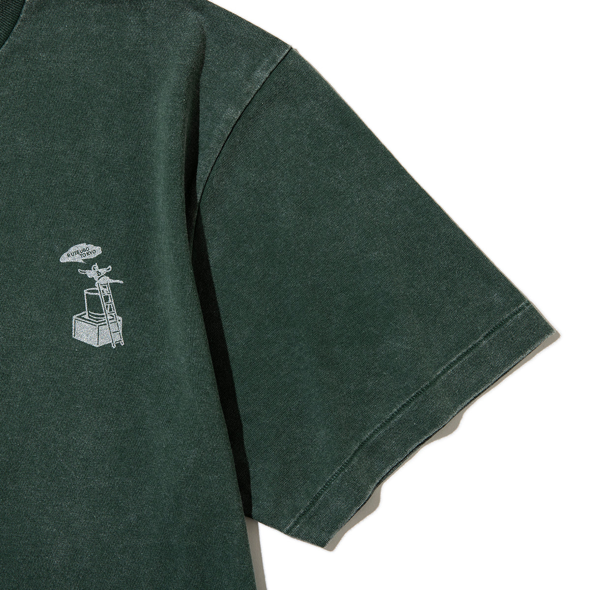 坩堝 BAR HOPPING S/S T-SHIRTS (RUTSUBO×YU SUDA ) RUTSUBO バー ホッピング ショートスリーブ Tシャツ R26SU-SUDA-TS1【メンズ グラフィックTシャツ バッグプリント 26SS】