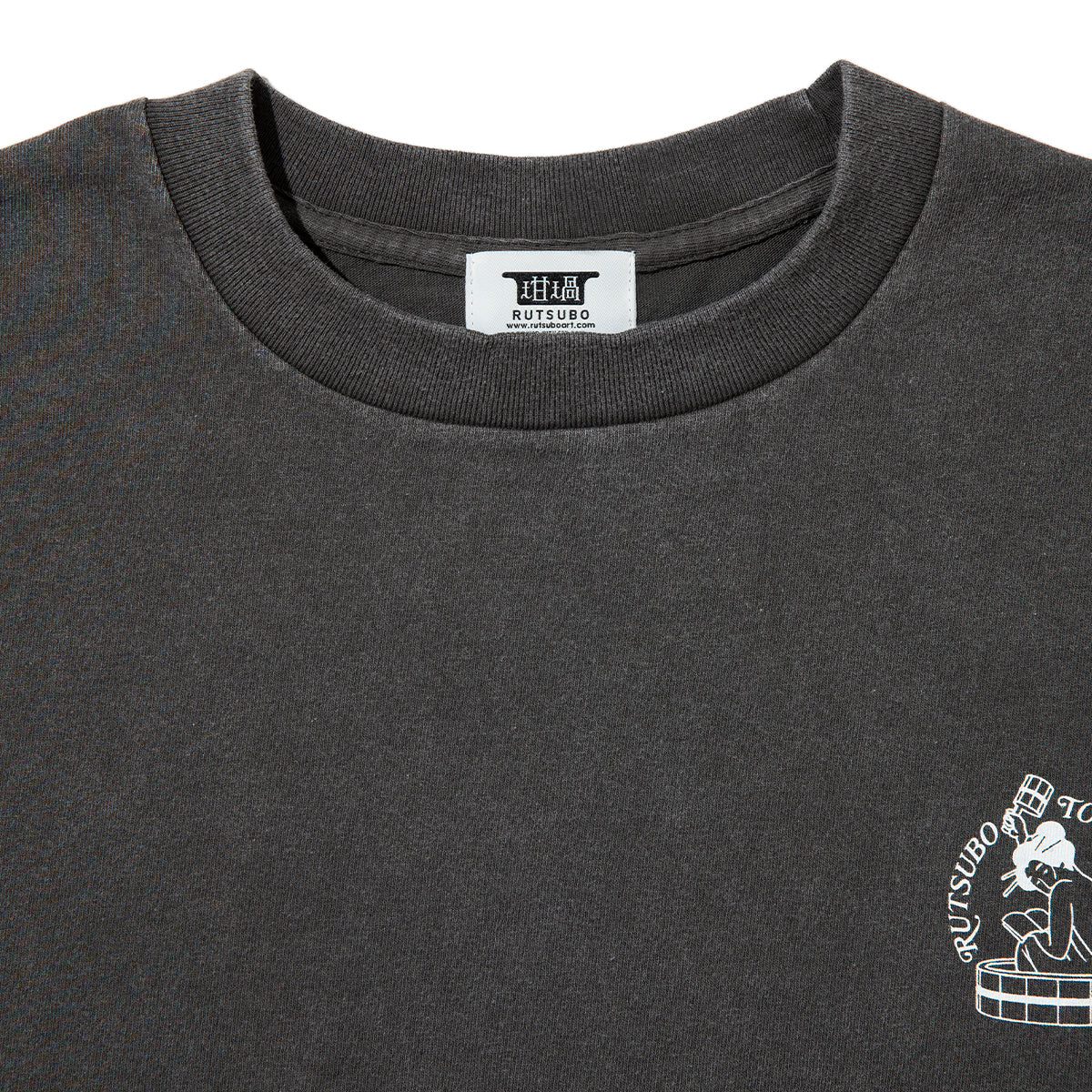 坩堝 NEWYORK LADY S/S T-SHIRTS (RUTSUBO×YU SUDA ) RUTSUBO ニューヨーク レディ ショートスリーブ Tシャツ R26SU-SUDA-TS2【メンズ グラフィックTシャツ バッグプリント 26SS】