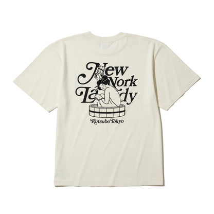 坩堝 NEWYORK LADY S/S T-SHIRTS (RUTSUBO×YU SUDA ) RUTSUBO ニューヨーク レディ ショートスリーブ Tシャツ R26SU-SUDA-TS2【メンズ グラフィックTシャツ バッグプリント 26SS】
