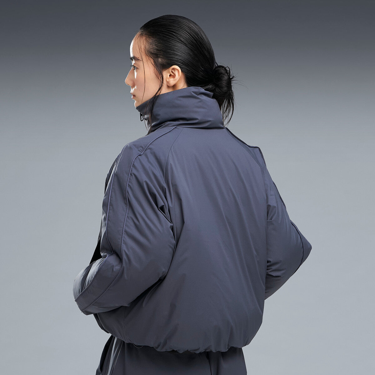 PUMA MATTE TAFFETA SHIN PADDED JACKET プーマ マット タフタ シン パデッド ジャケット 640338【レディース ダウンジャケット 機能性 防寒 デイリーユース オーバーサイズ 26FW】