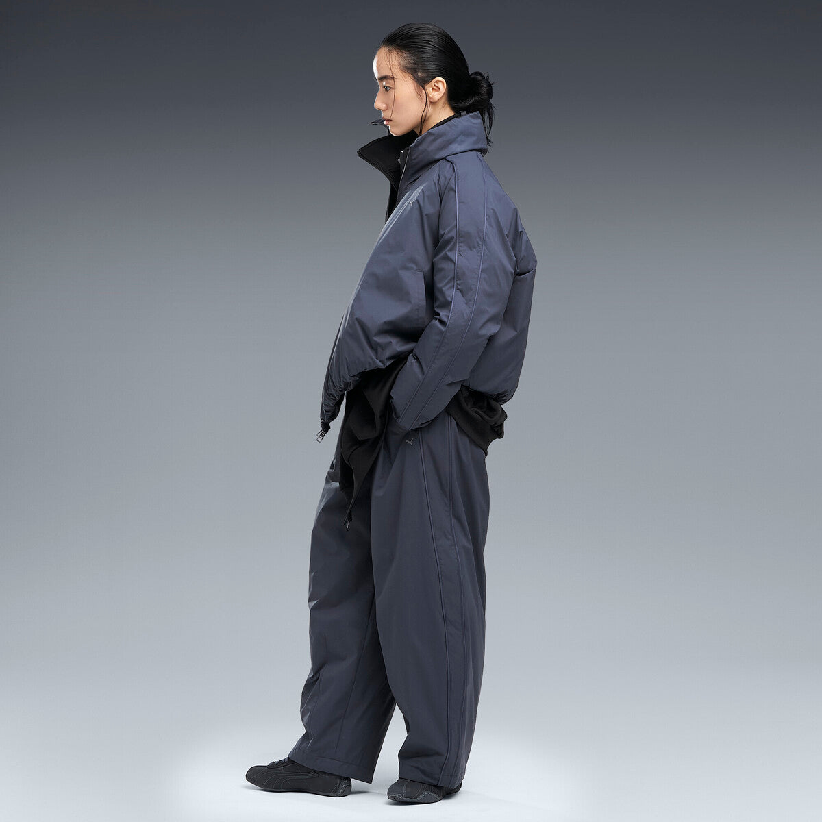 PUMA MATTE TAFFETA SHIN PADDED JACKET プーマ マット タフタ シン パデッド ジャケット 640338【レディース ダウンジャケット 機能性 防寒 デイリーユース オーバーサイズ 26FW】