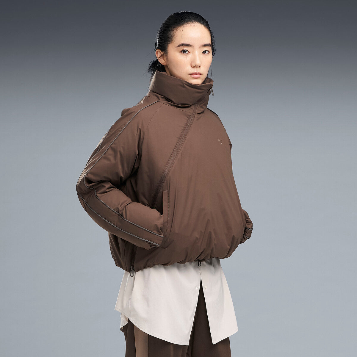 PUMA MATTE TAFFETA SHIN PADDED JACKET プーマ マット タフタ シン パデッド ジャケット 640338【レディース ダウンジャケット 機能性 防寒 デイリーユース オーバーサイズ 26FW】