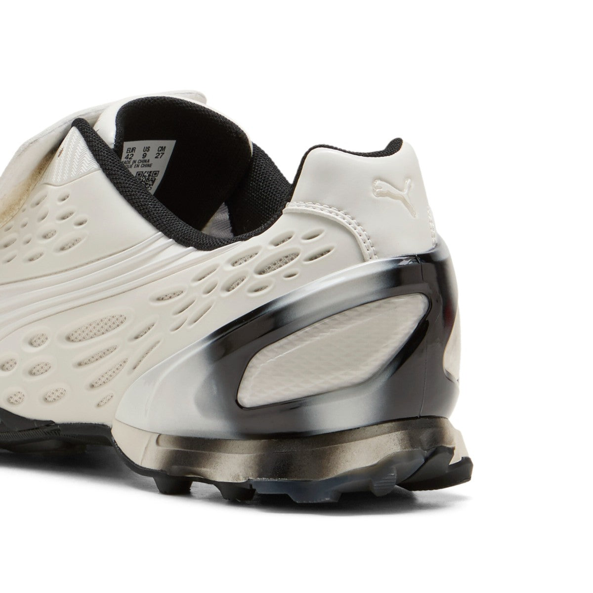 PUMA V-S1 CONTACT MOLD プーマ ブイエスワン コンタクト モールド 408991-02【メンズ ストリートシューズ サッカースタイル レースカバー パテント調アッパー 26FW】