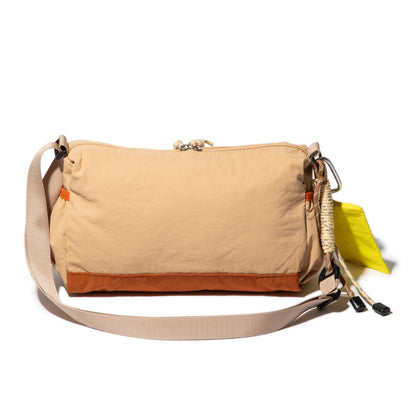 CONTROL FREAK Nylon Pocket Wide Shoulder コントロールフリーク ナイロンポケットワイドショルダー 255-120504【レディース 撥水 ナイロン素材 26FW】
