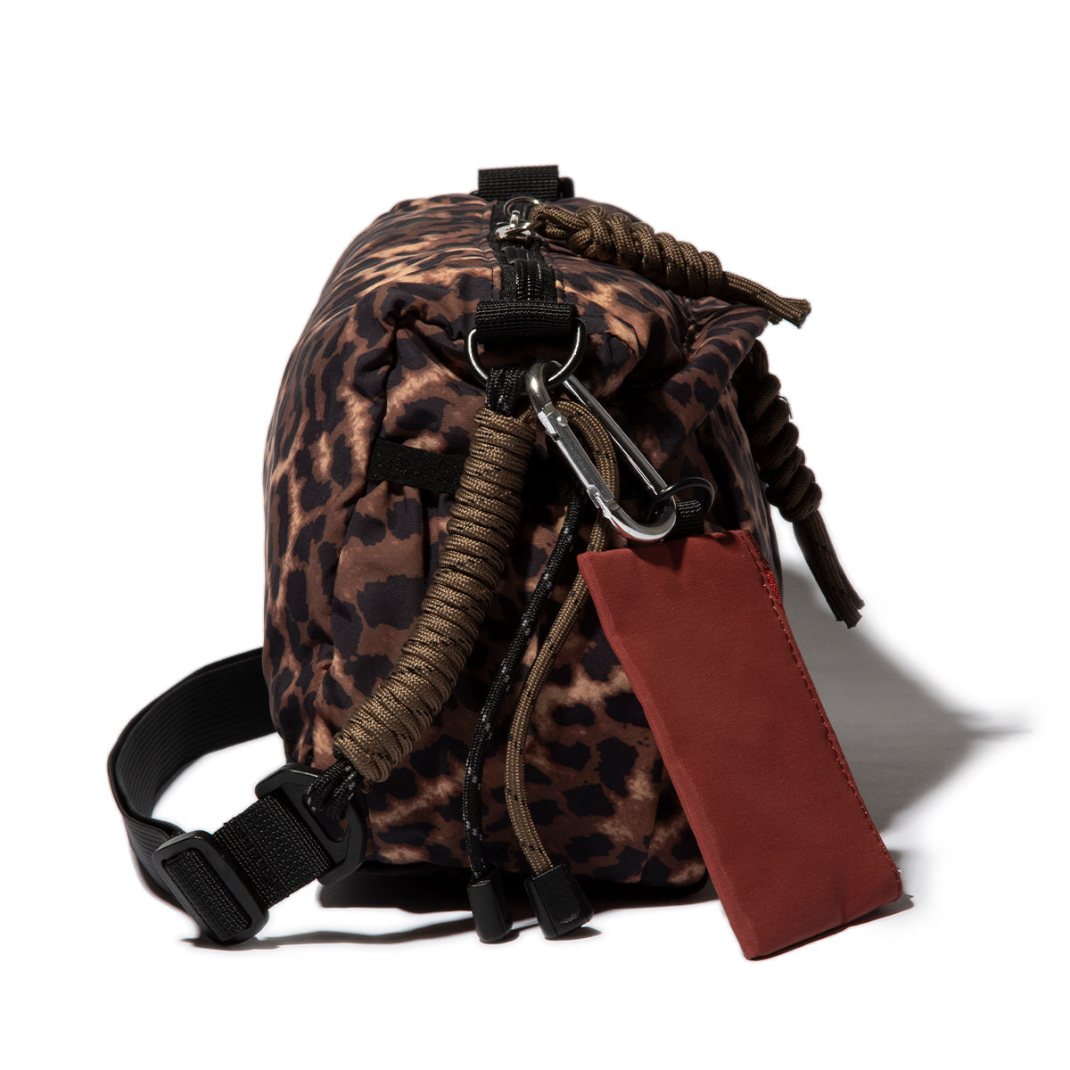 CONTROL FREAK Nylon Pocket Wide Shoulder コントロールフリーク ナイロンポケットワイドショルダー 262-120520-LEO【レディース 撥水 ナイロン素材 26FW】