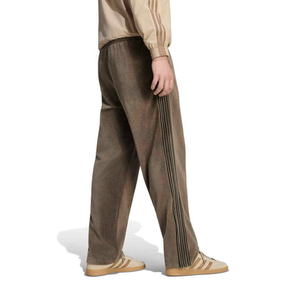 adidas Originals FIREBIRD VELOUR TRACK PANTS アディダスオリジナルス ファイヤーバード ベロア トラックパンツ TO122-KE4165【メンズ ベロアパンツ トラックパンツ カジュアル スポーティ デイリーユース 26FW】