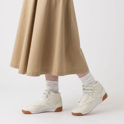 Reebok Freestyle HI リーボック W フリースタイル ハイ 100271745【レディース スエード ハイカット ダブルストラップ ゴールドロゴ ガムソール 26FW】