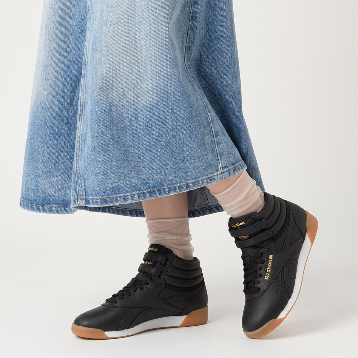 Reebok Freestyle HI リーボック W フリースタイル ハイ 100271746【レディース スエード ハイカット ダブルストラップ ゴールドロゴ ガムソール 26FW】