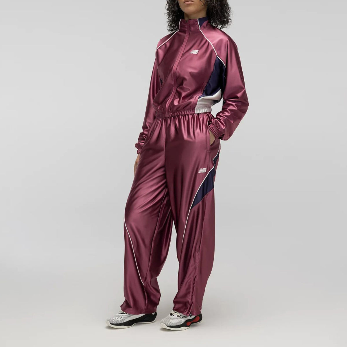 New Balance Barrel Leg Track Pants ニューバランス バレルレッグトラックパンツ WB62X1S9【レディース ジャージ パンツ バスケットボール 速乾 デイリーユース  26FW】