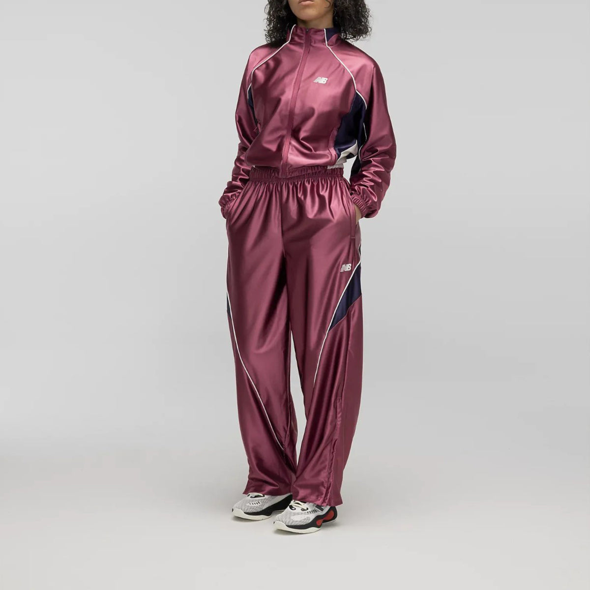 New Balance Barrel Leg Track Pants ニューバランス バレルレッグトラックパンツ WB62X1S9【レディース ジャージ パンツ バスケットボール 速乾 デイリーユース  26FW】