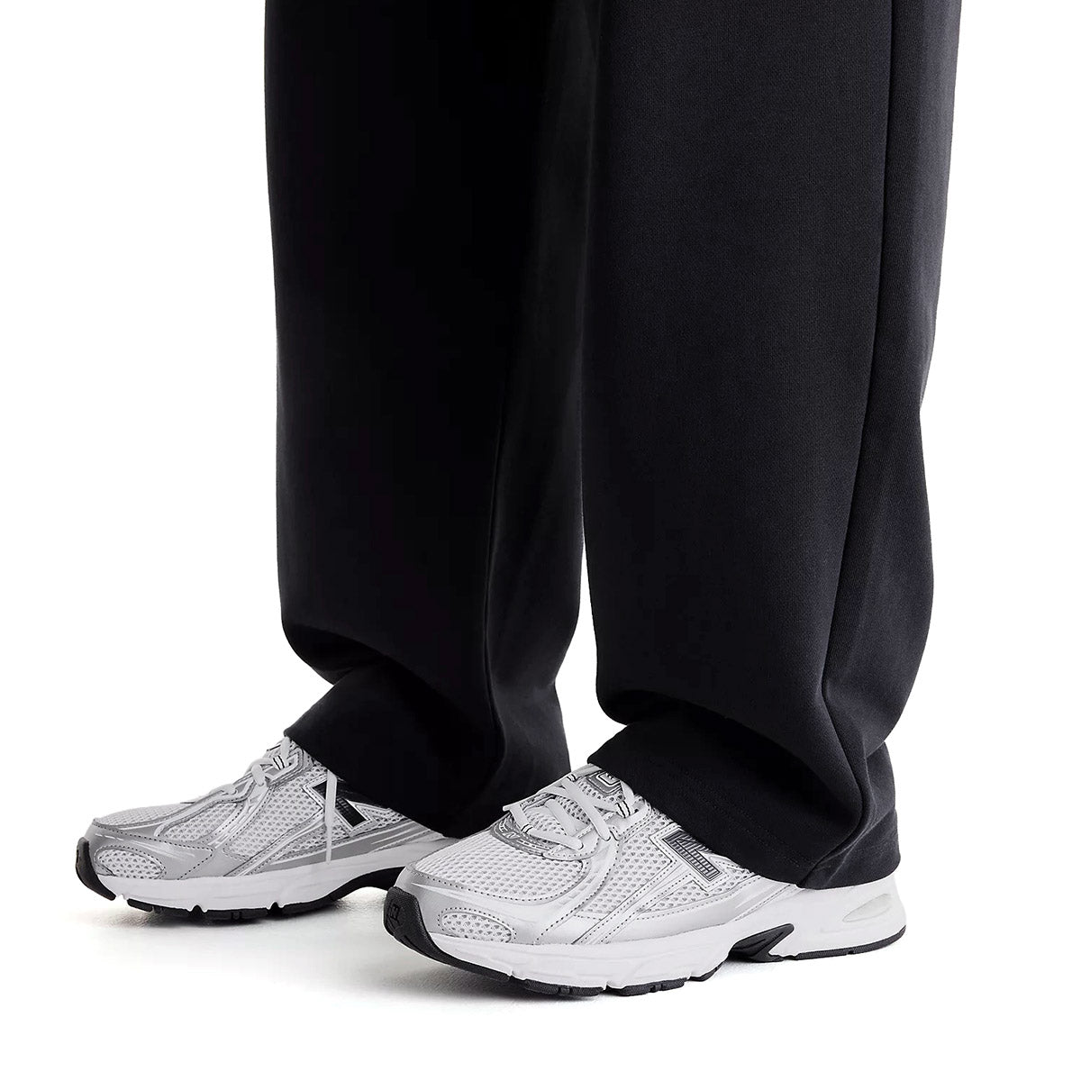 New Balance Shohei Ohtani Always On Logo Sweatpants ニューバランス 大谷翔平オールウェイズオンロゴスウェットパンツ MB62G7X【メンズ シグネチャー ロゴ スクリーンプリント スウェットパンツ FTパンツ ロングパンツ 26FW】