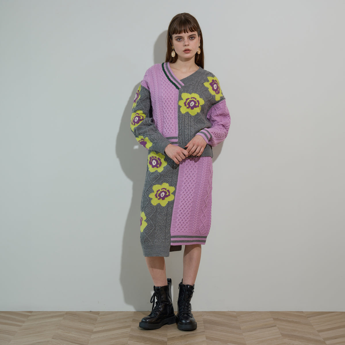 anna sui nyc Floral Pattern Mix Jacquard Skirt アナスイ エヌワイシー 花柄MIXジャガードスカート 16234472【レディース ニットスカート ケーブルニット 花柄 ジャカード編み アシンメトリー 26FW】