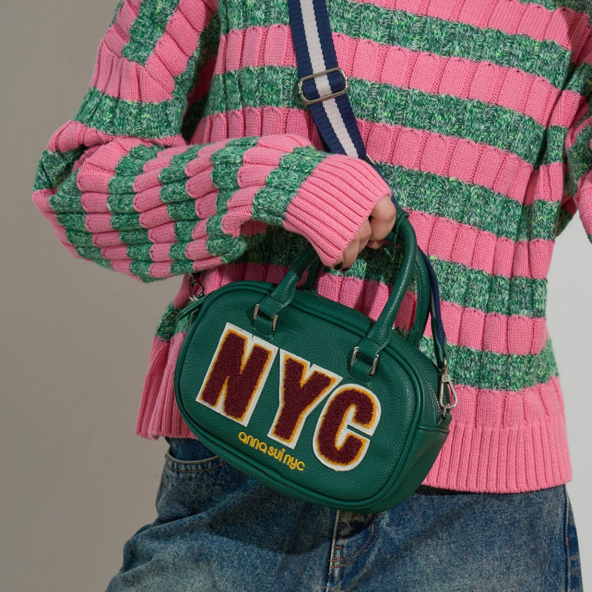 anna sui nyc Stadium Shoulder Bag アナスイ エヌワイシー スタジアムショルダーバッグ 16261492【レディース  ミニショルダーバッグ レトロスポーティー ワッペン 取り外し可能 26FW】