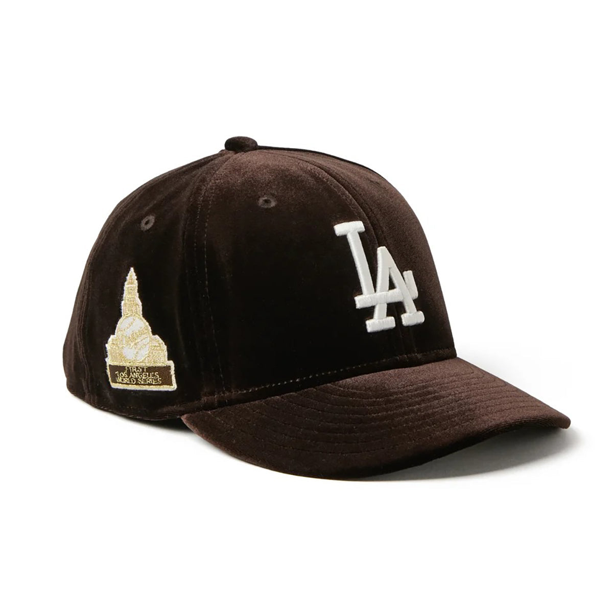 NEW ERA LOS ANGELES DODGERS VELVET PRE CURVED 59FIFTY ニューエラ ロサンゼルス ドジャース ベルベット プリカーブド 59FIFTY 15136905-108【メンズ キャップ 帽子 カーブドバイザー ベルベット 光沢 26FW】